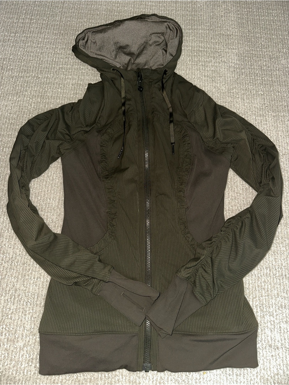 lululemon Dance Studio Reversibile Jacket Olive Green